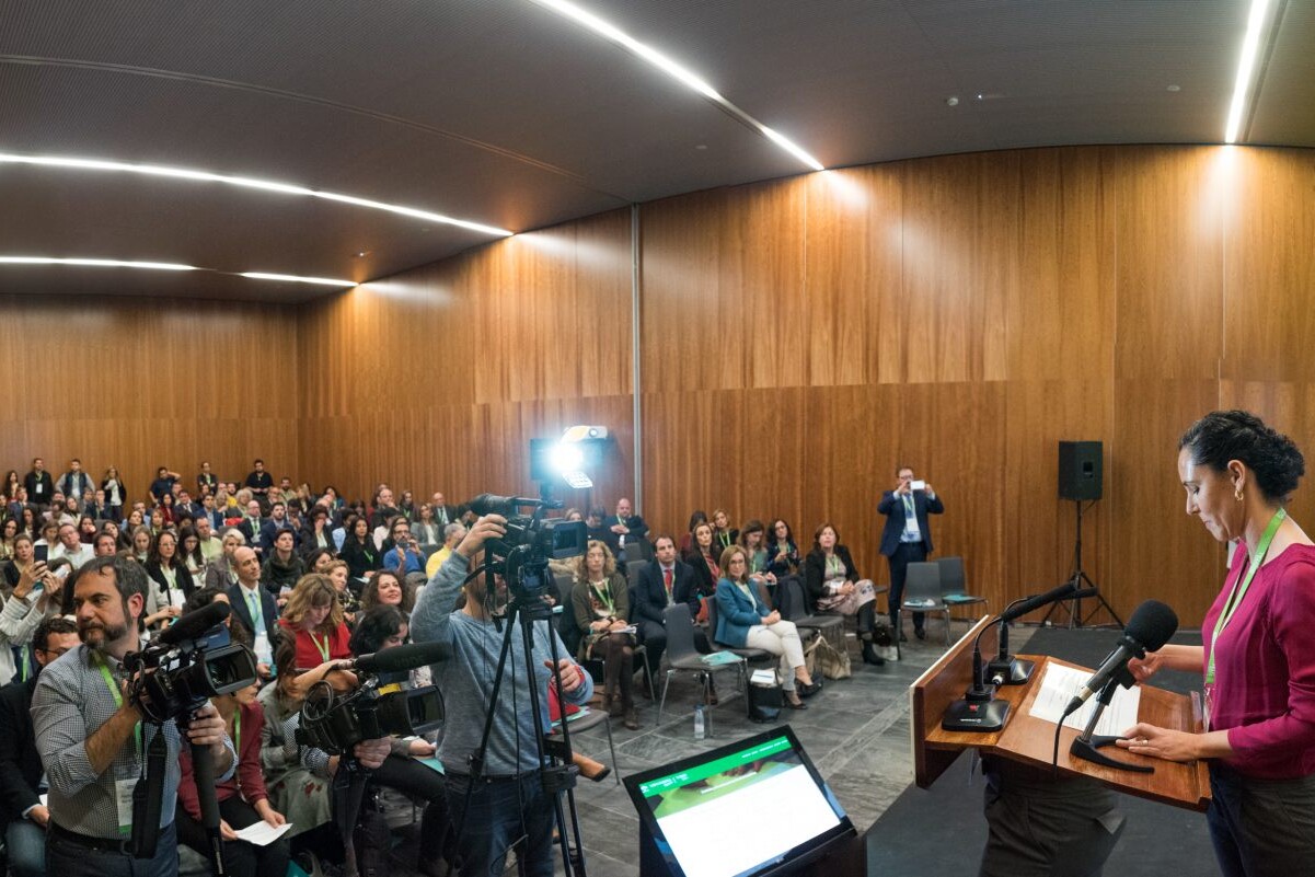 Panorámica de la sala de conferencias de la Jornada Womandigital Sevilla 2018